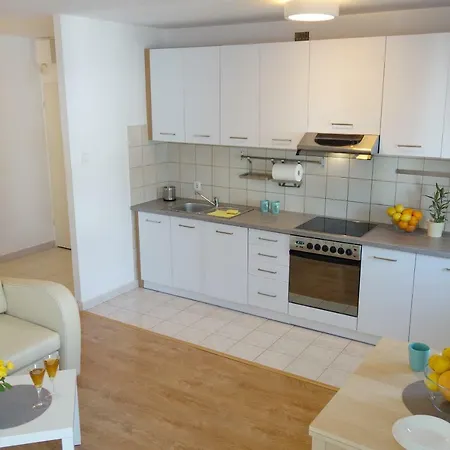 Bernadowska Apartmenty Lu 800m Plaza