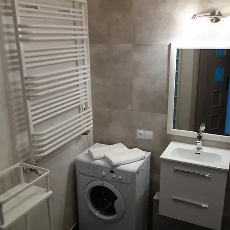 Bernadowska Apartmenty Lu 800m Plaza * 소포트